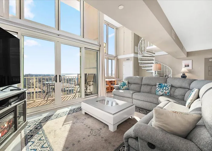 Beautiful Oceanfront 3 Bedroom Penthouse Unit With Two Pools! Ferienhaus *
