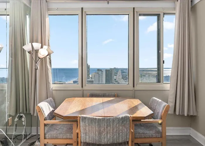 Ferienhaus Beautiful Oceanfront 3 Bedroom Penthouse Unit With Two Pools! *