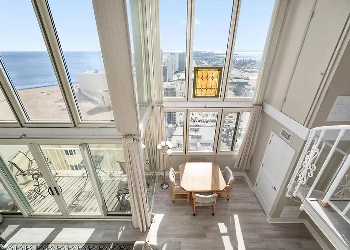 Ferienhaus Beautiful Oceanfront 3 Bedroom Penthouse Unit With Two Pools! Ocean Stadt