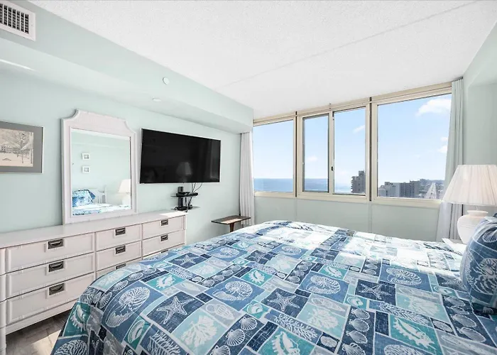 Beautiful Oceanfront 3 Bedroom Penthouse Unit With Two Pools! * Ocean Stadt