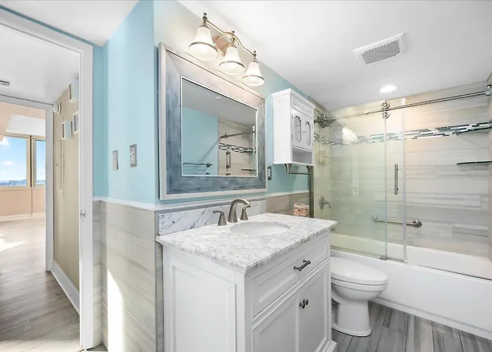 Beautiful Oceanfront 3 Bedroom Penthouse Unit With Two Pools! Ocean Stadt