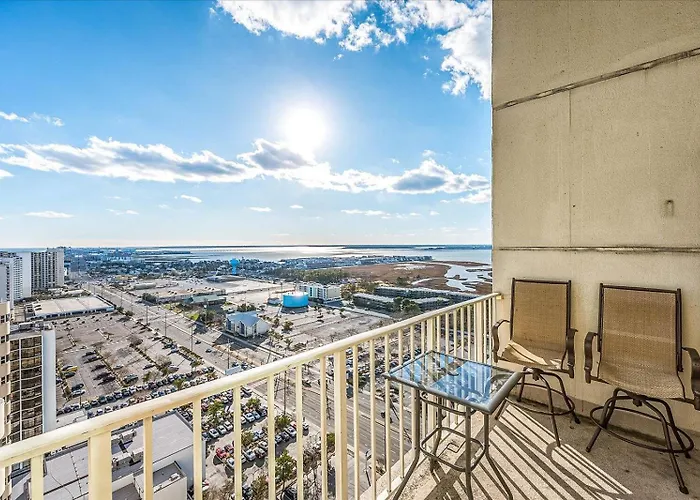 Beautiful Oceanfront 3 Bedroom Penthouse Unit With Two Pools! * Ocean Stadt